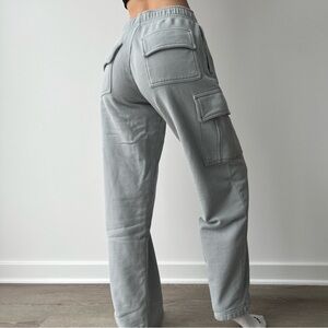 Aritzia Tna Cozy Fleece Mega Cargo Oversized Wide-Leg Sweatpants GD Wolf Grey